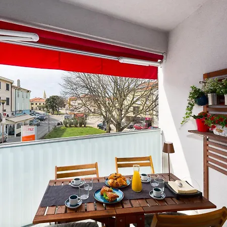 Modern Center City Appartment Porec Exterior photo